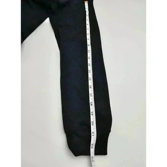 Box Lunch Hogwarts Size S Black Crewneck Sweatshirt NWT - Picture 6 of 6